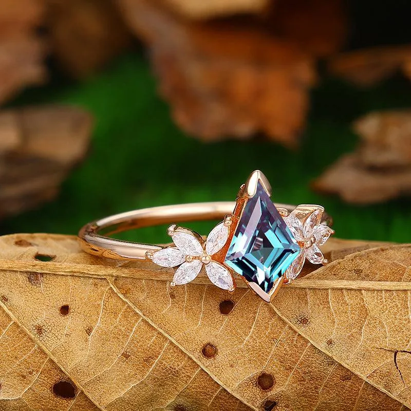 1.35 CT  Kite Cut Cluster Alexandrite Rose Gold Marquise Floral Engagement Ring