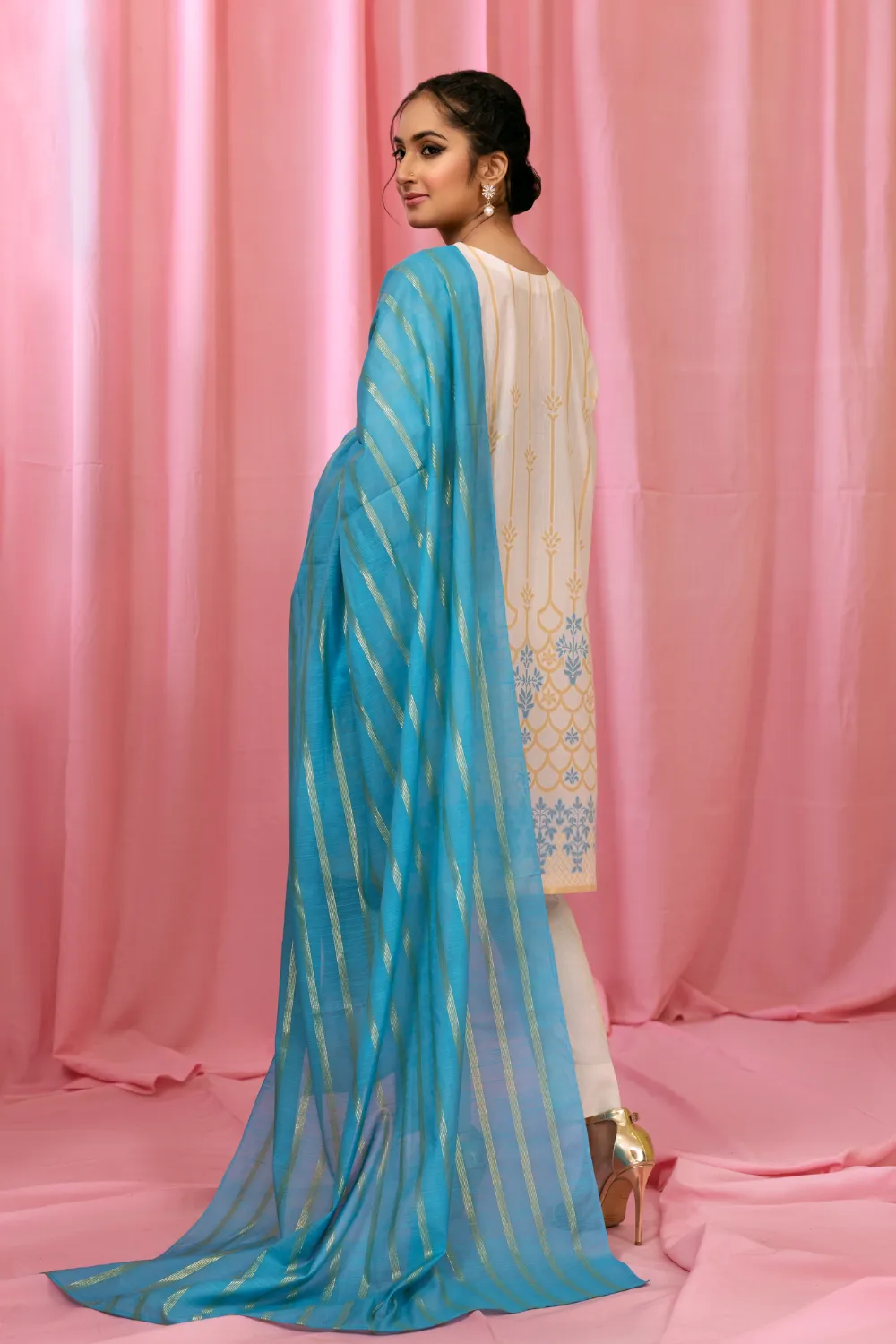 3 PC Stitched | Embroidered Jacquard Suit