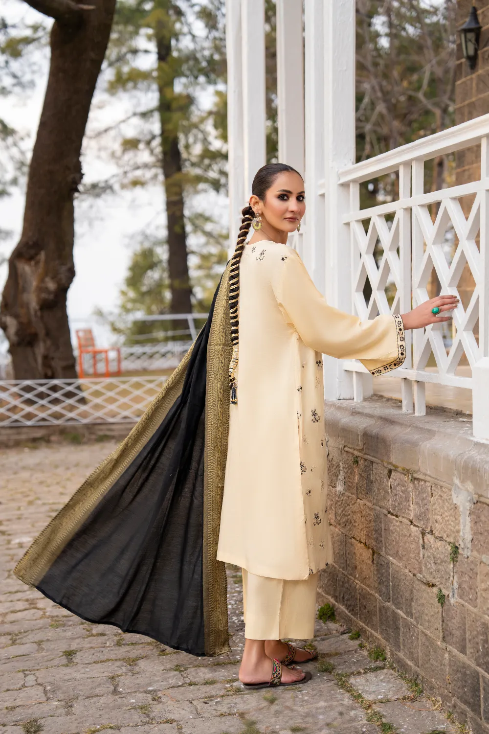 3PC Stitched | Emboridered Lawn Suit