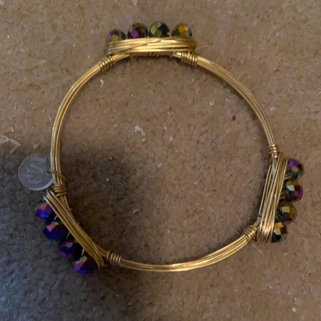 Bangle bracelet