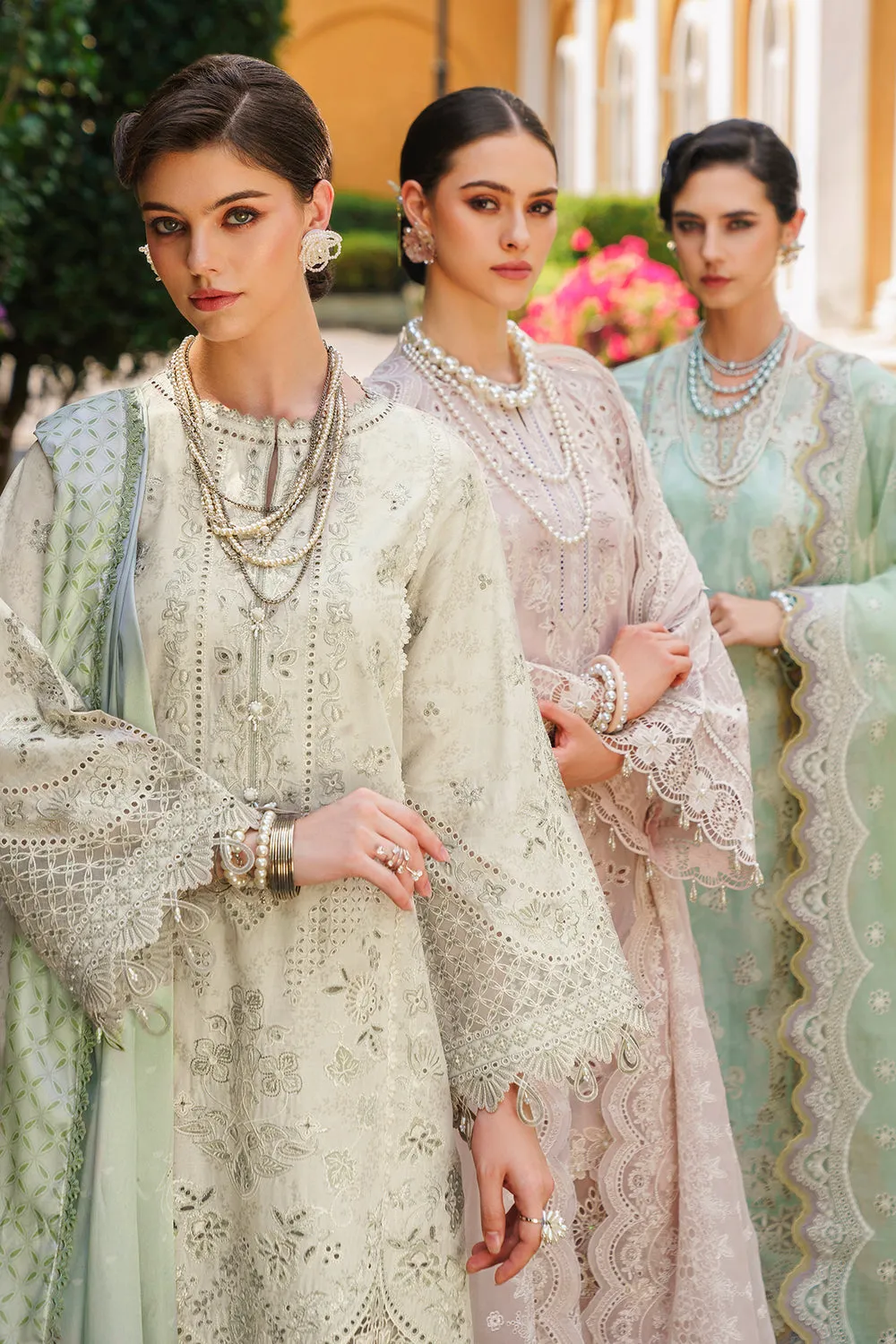 BAROQUE | BAROQUE – SWISS LAWN COLLECTION 24 | SL12-D01