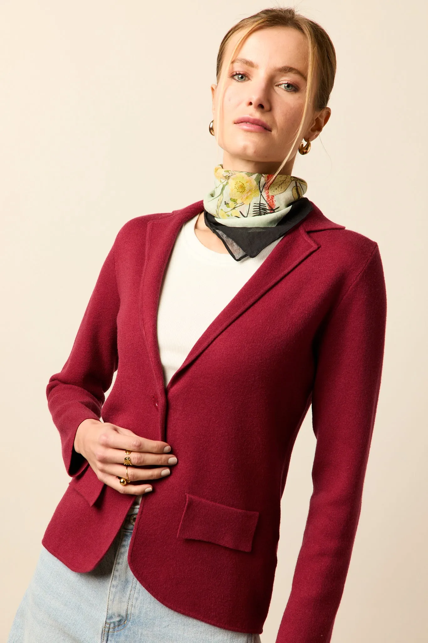 Blazer de punto granate