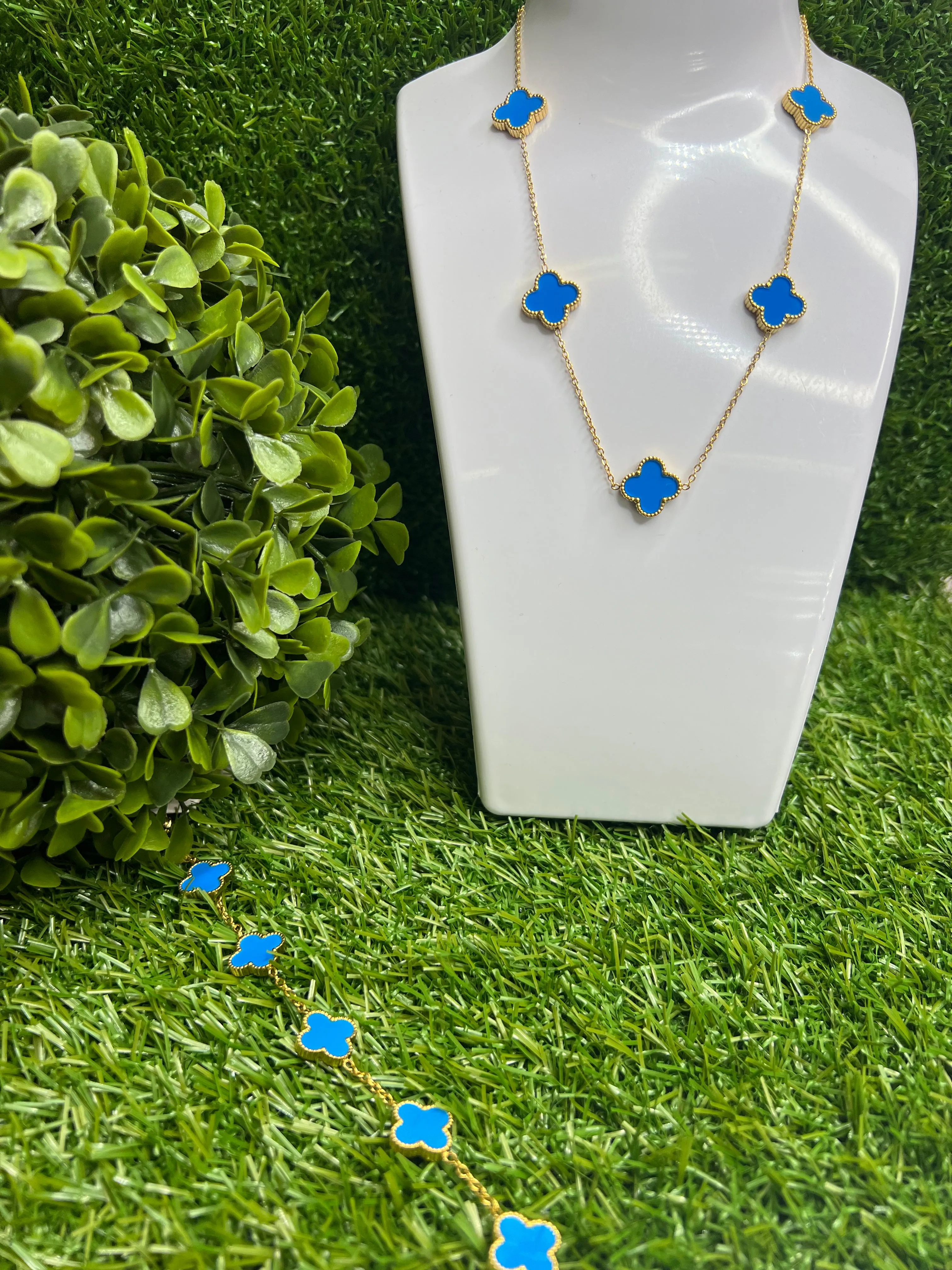 Blue Clover Set