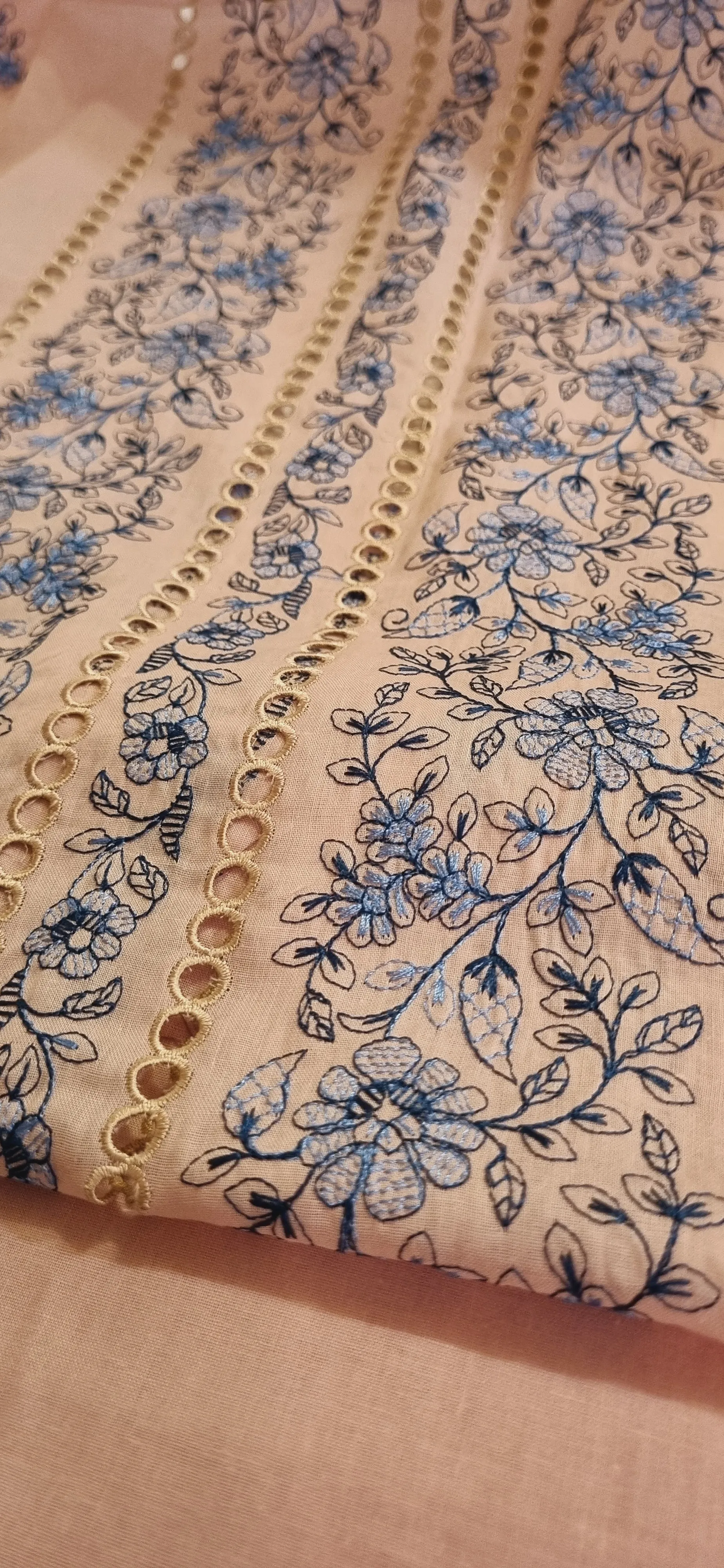 Chikan embroidered lawn two-piece suits