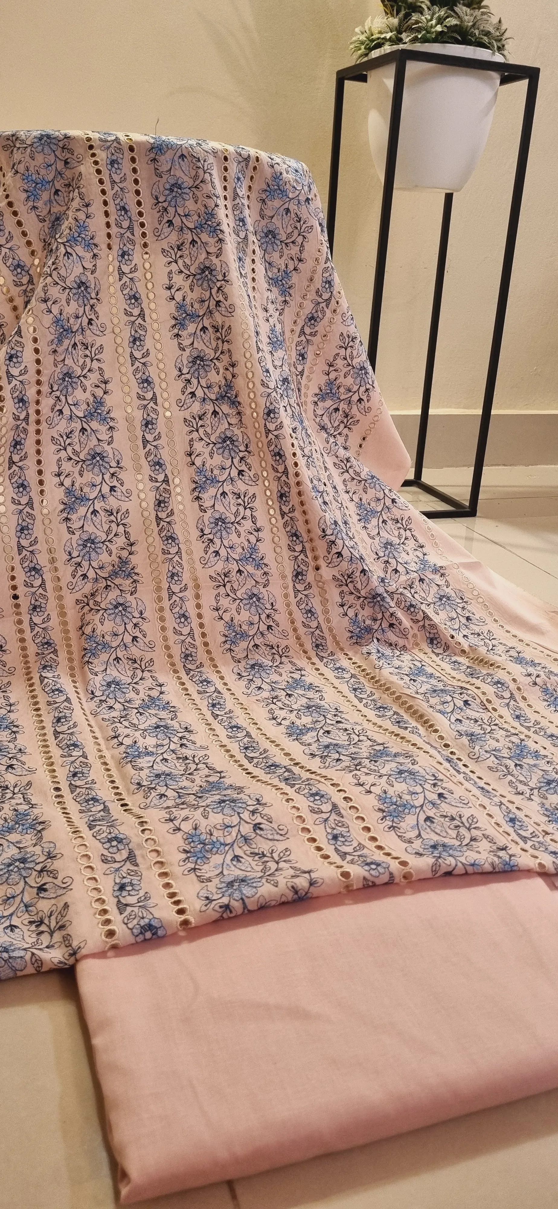 Chikan embroidered lawn two-piece suits