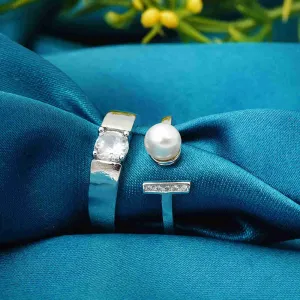 Circle Bar Pearl Couple Rings