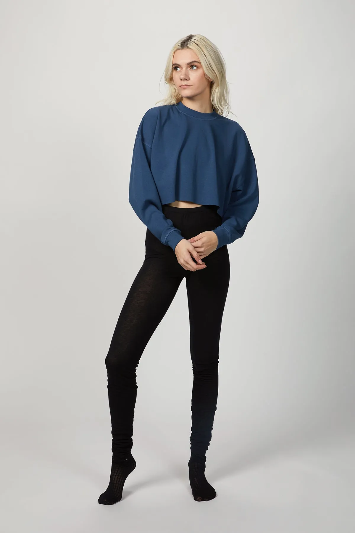CROPPED SWEATSHIRT