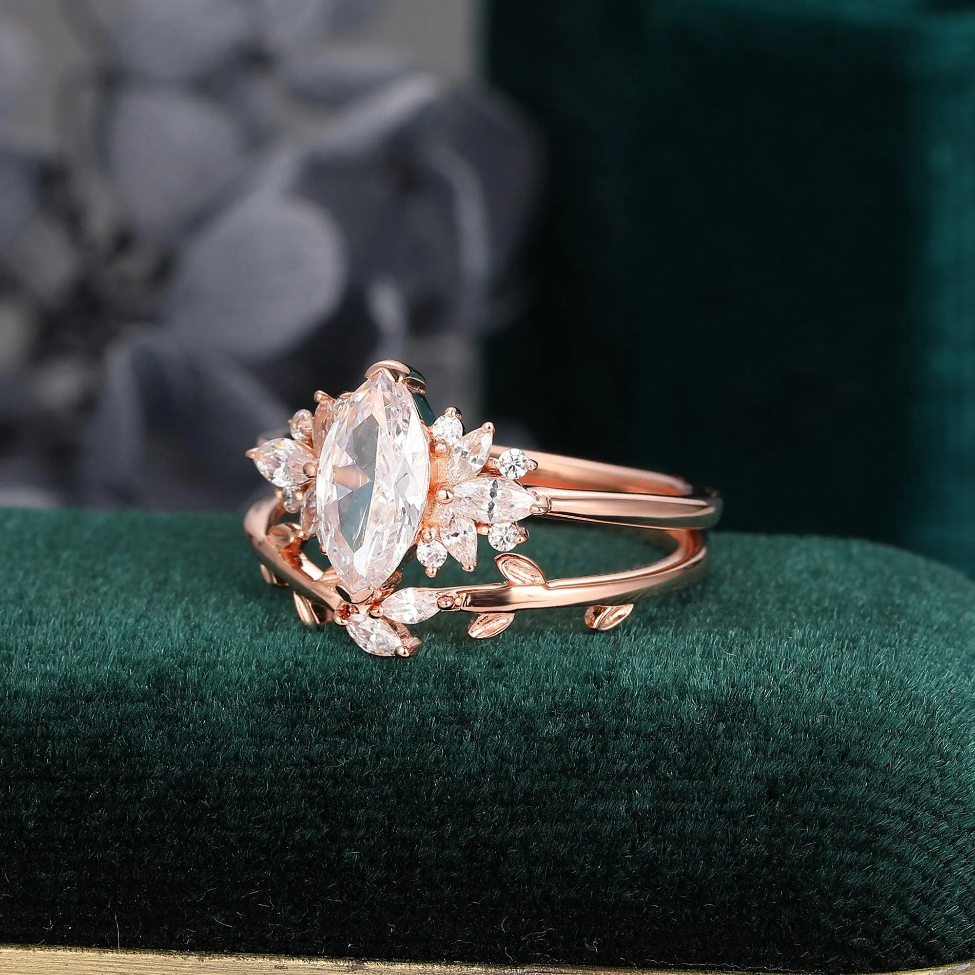 Delicate 1.00 Carat Marquise Cut Leaf Side Stone Moissanite Bridal Set Gifts For Women
