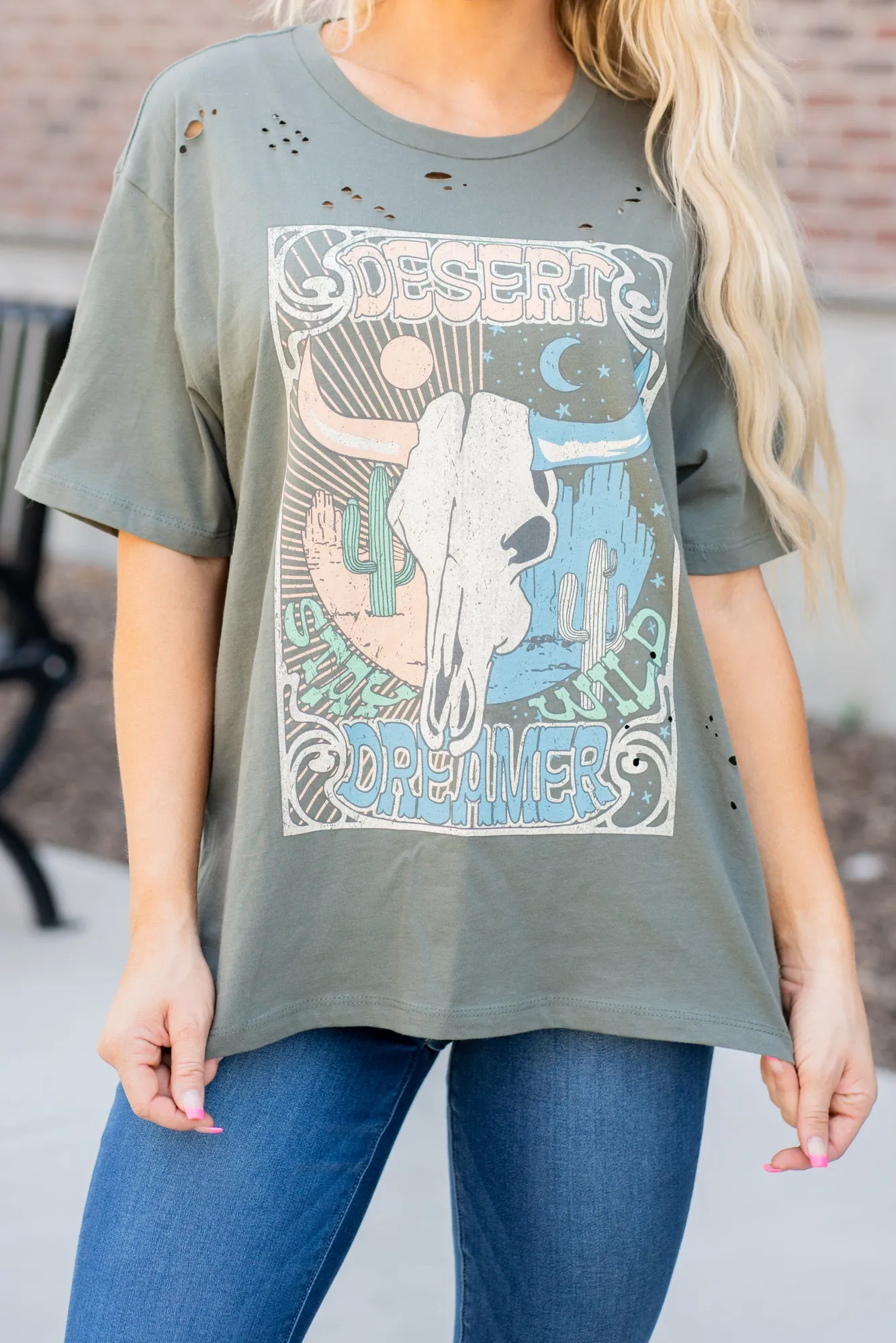 Desert Dreamer Long Horn Vintage Graphic Tee