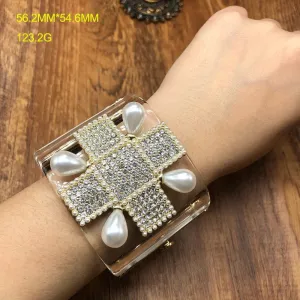 Design Inlaid Pearl Bracelet