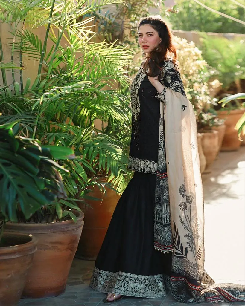 Faiza Saqlain | Lyle Luxury Lawn Collection 2023 | LEELAH