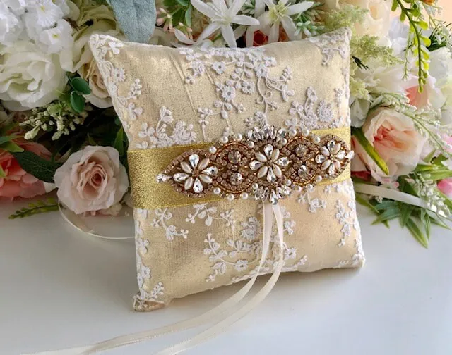 Gold Ring Pillow, Lace Ring Cushion, Gold Wedding Ring Pillow, Gold Guest Book with Pen, Ring Bearer Pillow, Ringkissen, Lace Ring Pillow
