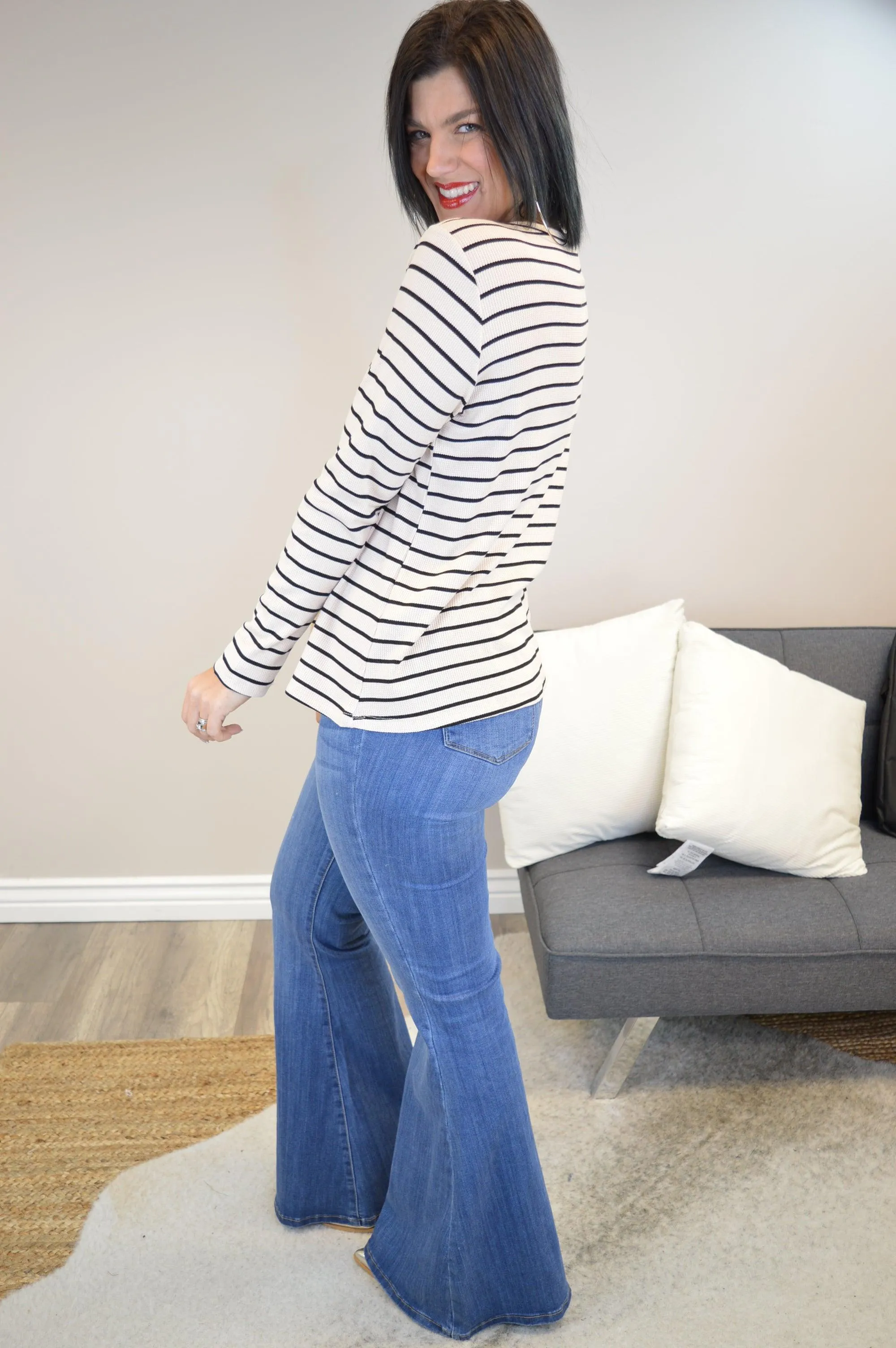 Hazel Blues® | Stripe Right Top