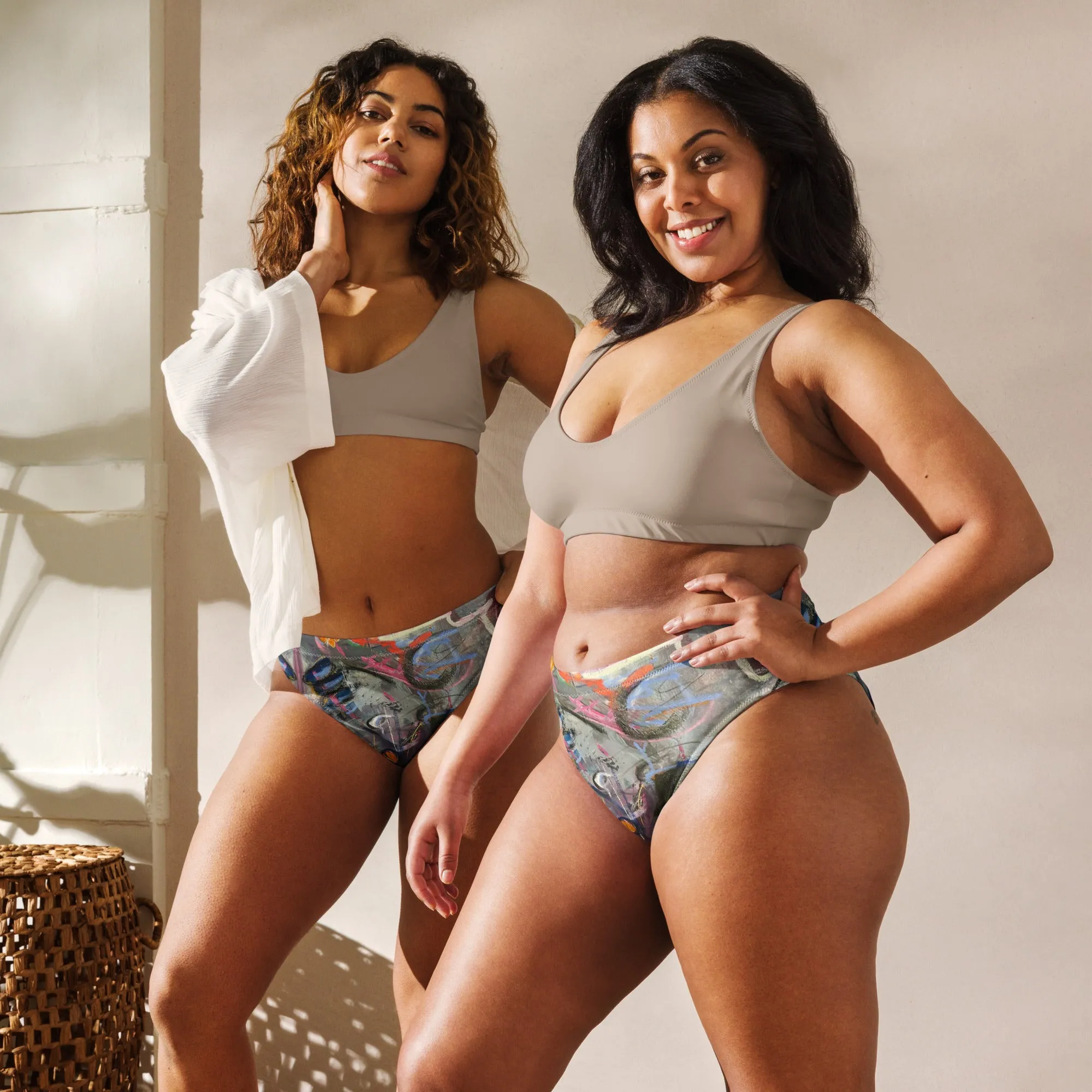 High-waisted bikini bottom "Crazy Town"