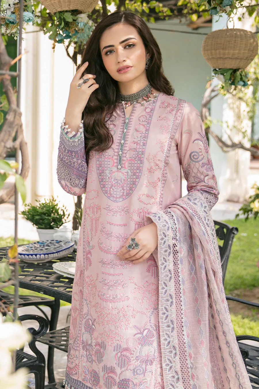 JAZMIN SHAHKAAR LAWN SS'23 | Vol 2 | MEHTAAB