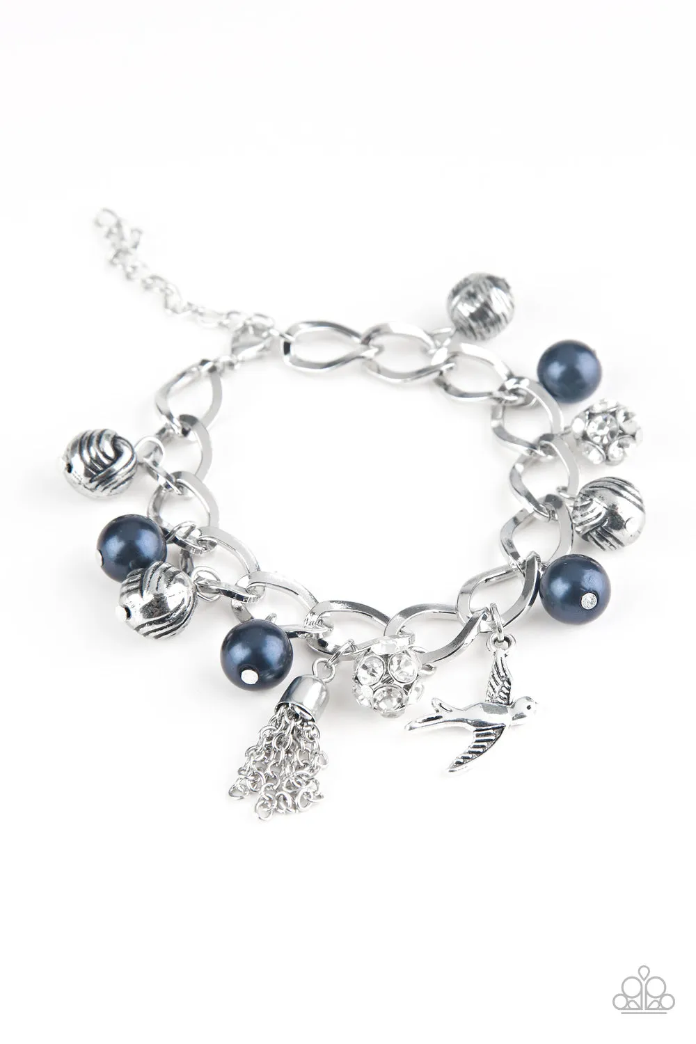 Lady Love Dove - Paparazzi Accessories