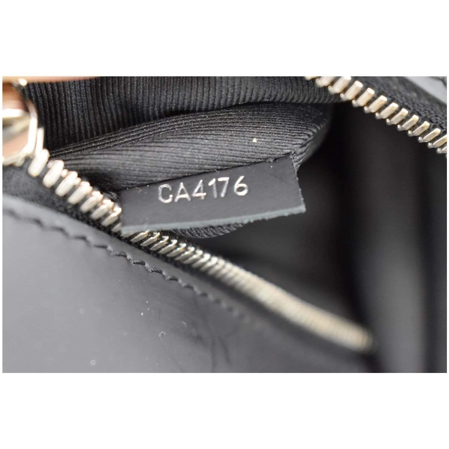LOUIS VUITTON Porte-Documents Jour Graphite Briefcase Shoulder Bag Black - 20% OFF