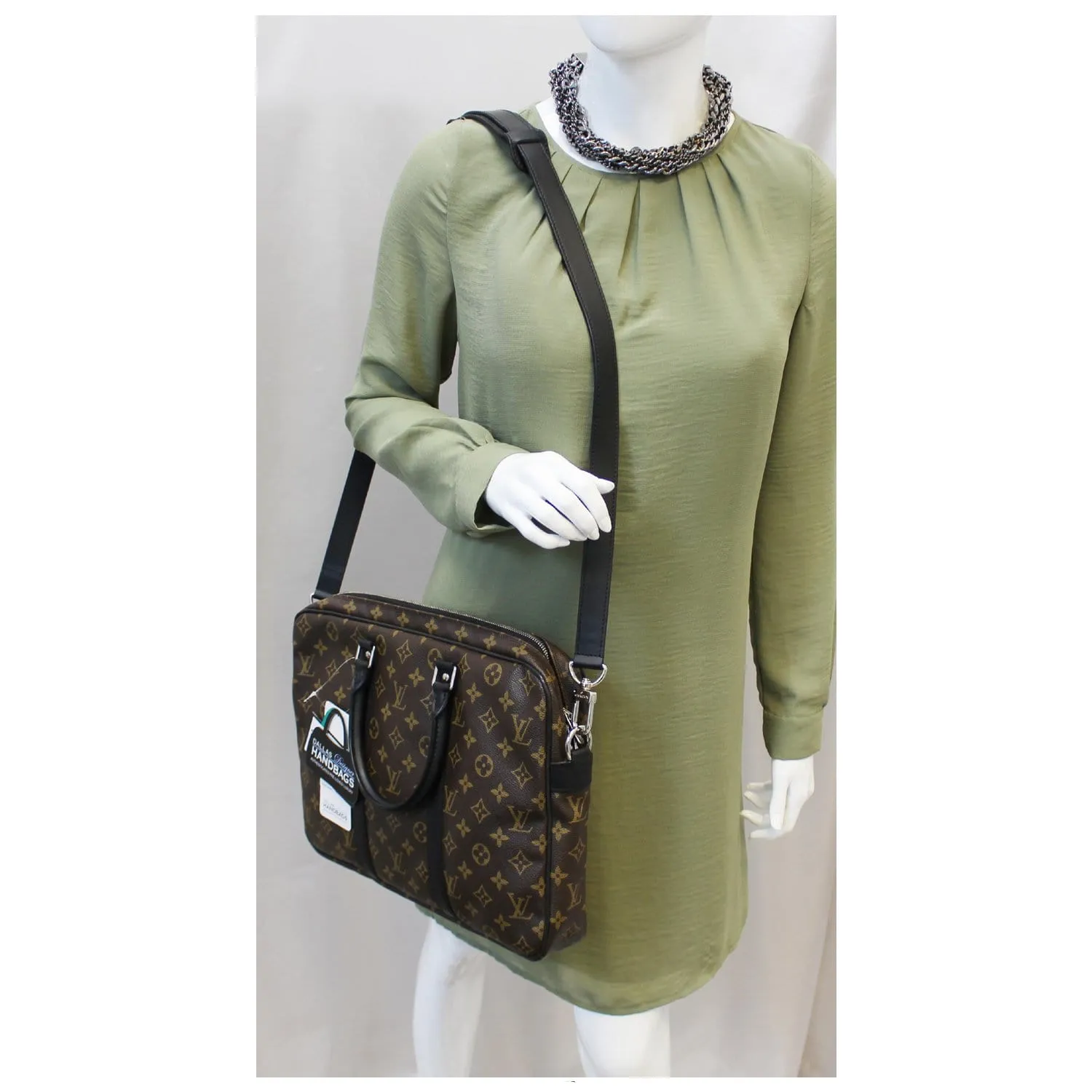 LOUIS VUITTON Porte-Documents Voyage PM Monogram Macassar Briefcase - 15% OFF
