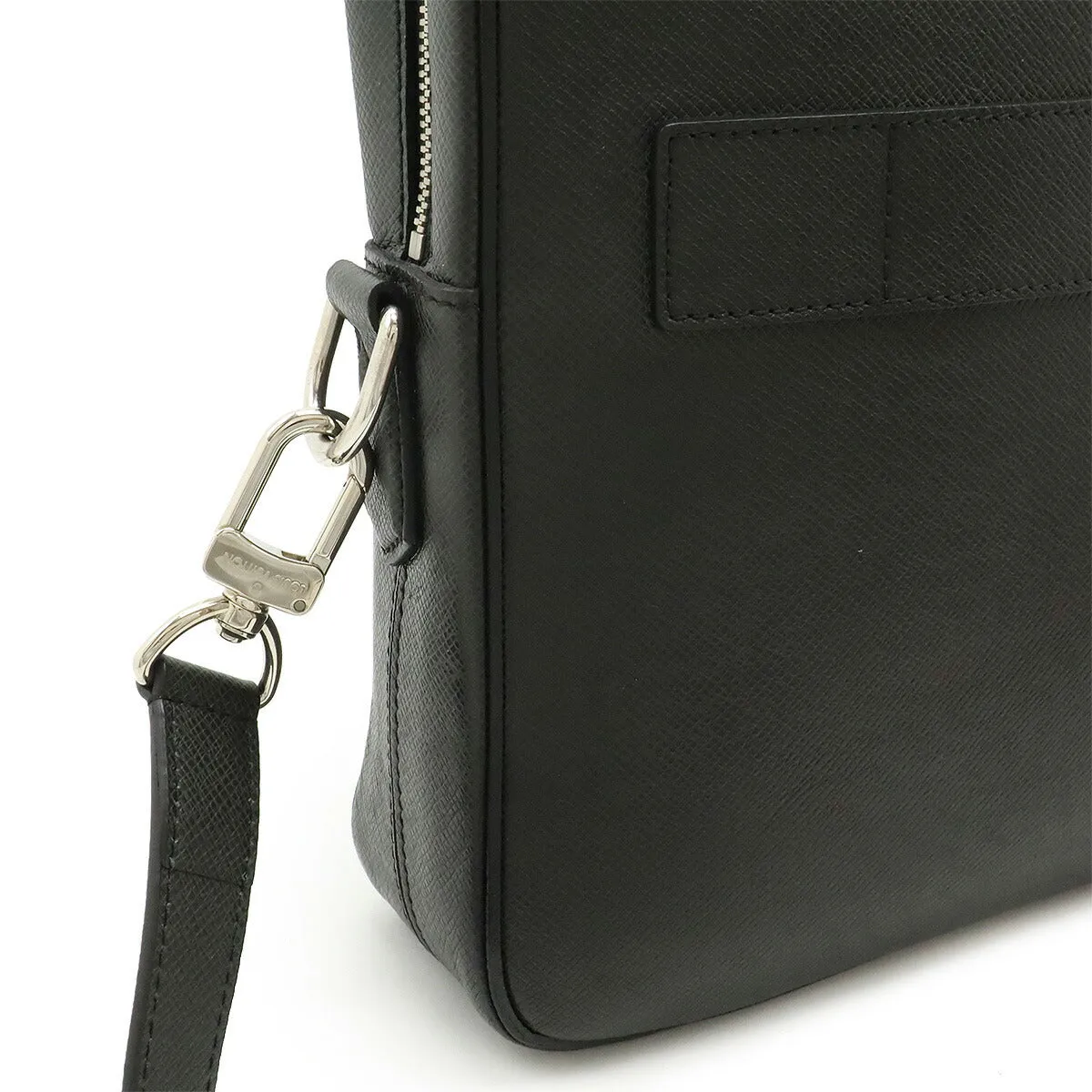 Louis Vuitton Taiga Leather Briefcase