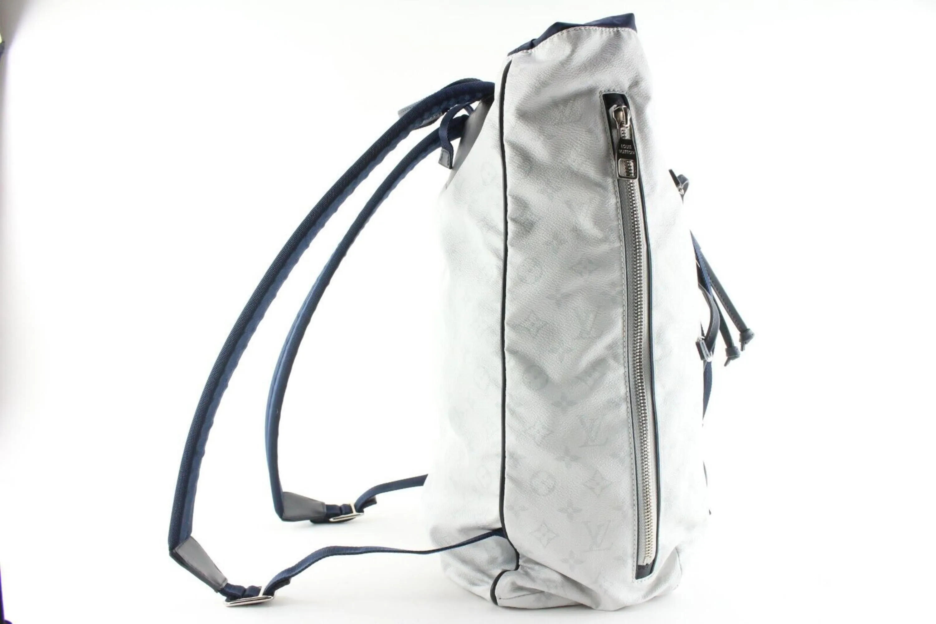Louis Vuitton White Monogram Antarctica Ultralight Backpack 2LV0413C