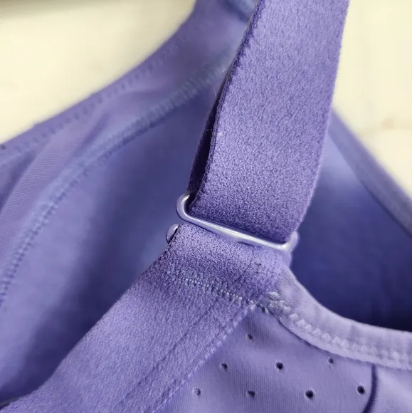 Lululemon Run Times High Support Run Sports Bra in Charged Indigo Purple 34D