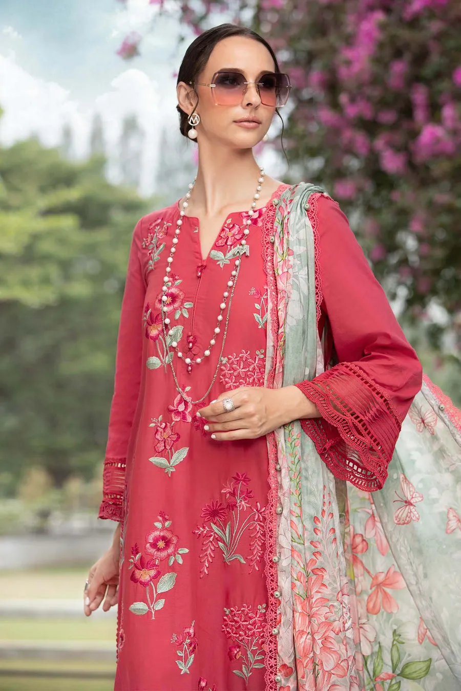 Maria.B | M.Prints Embroidered Lawn '23 | MPT-1802-A