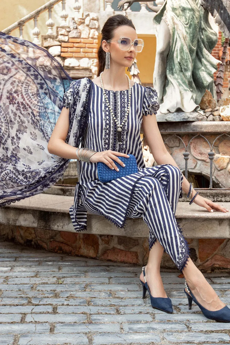 Maria.B | M.Prints Embroidered Lawn '23 | MPT-1810-A