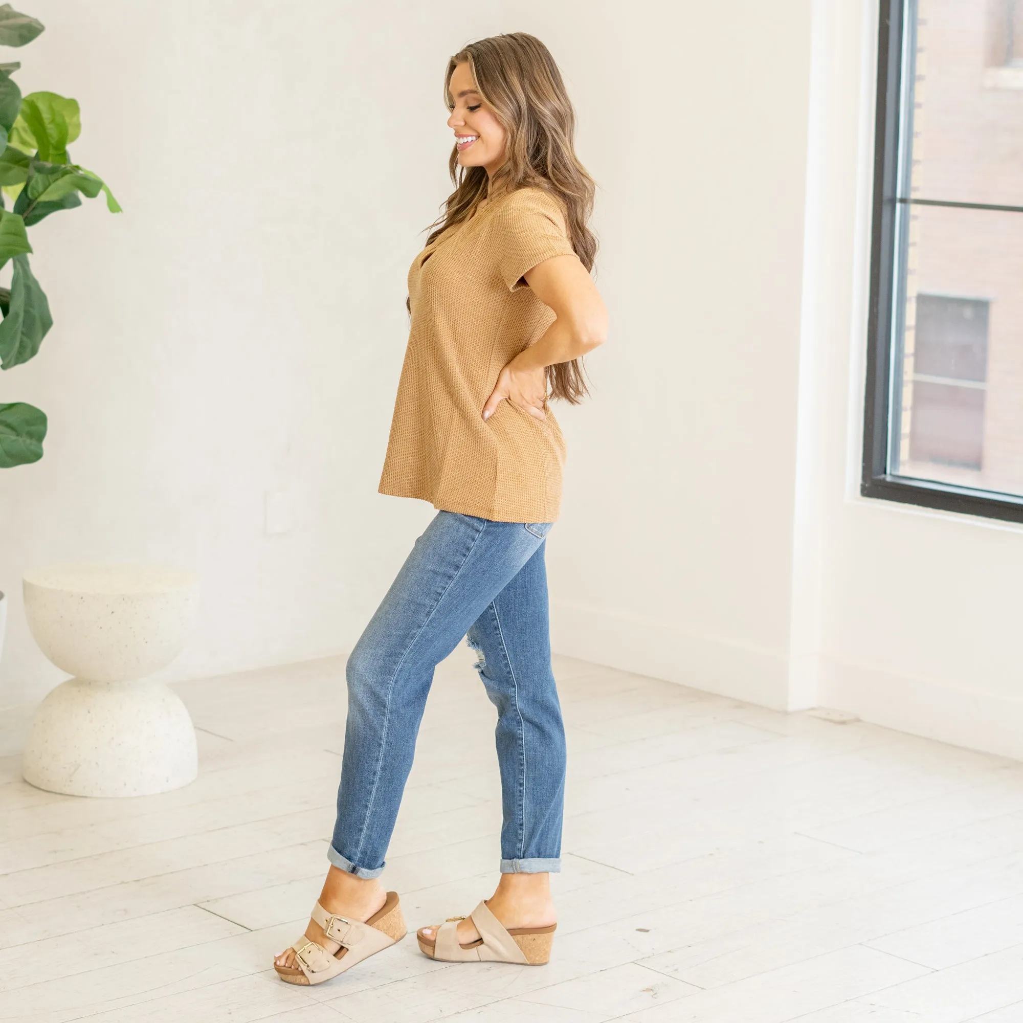 Melage baby waffle henley neck short sleeve top Sand Beige