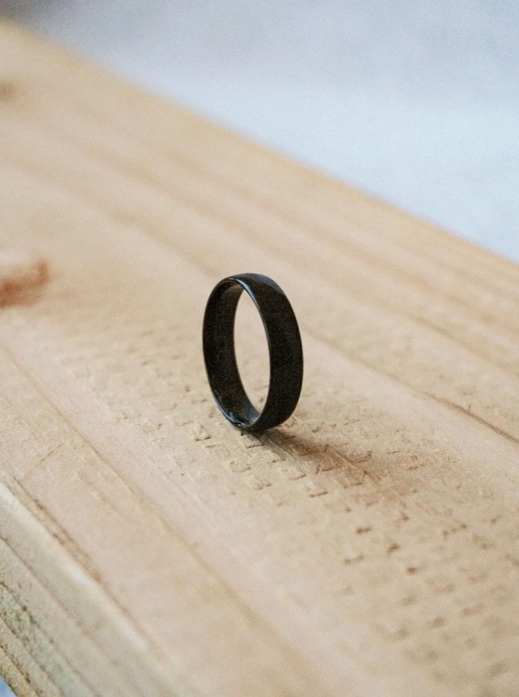 Men's Black Band