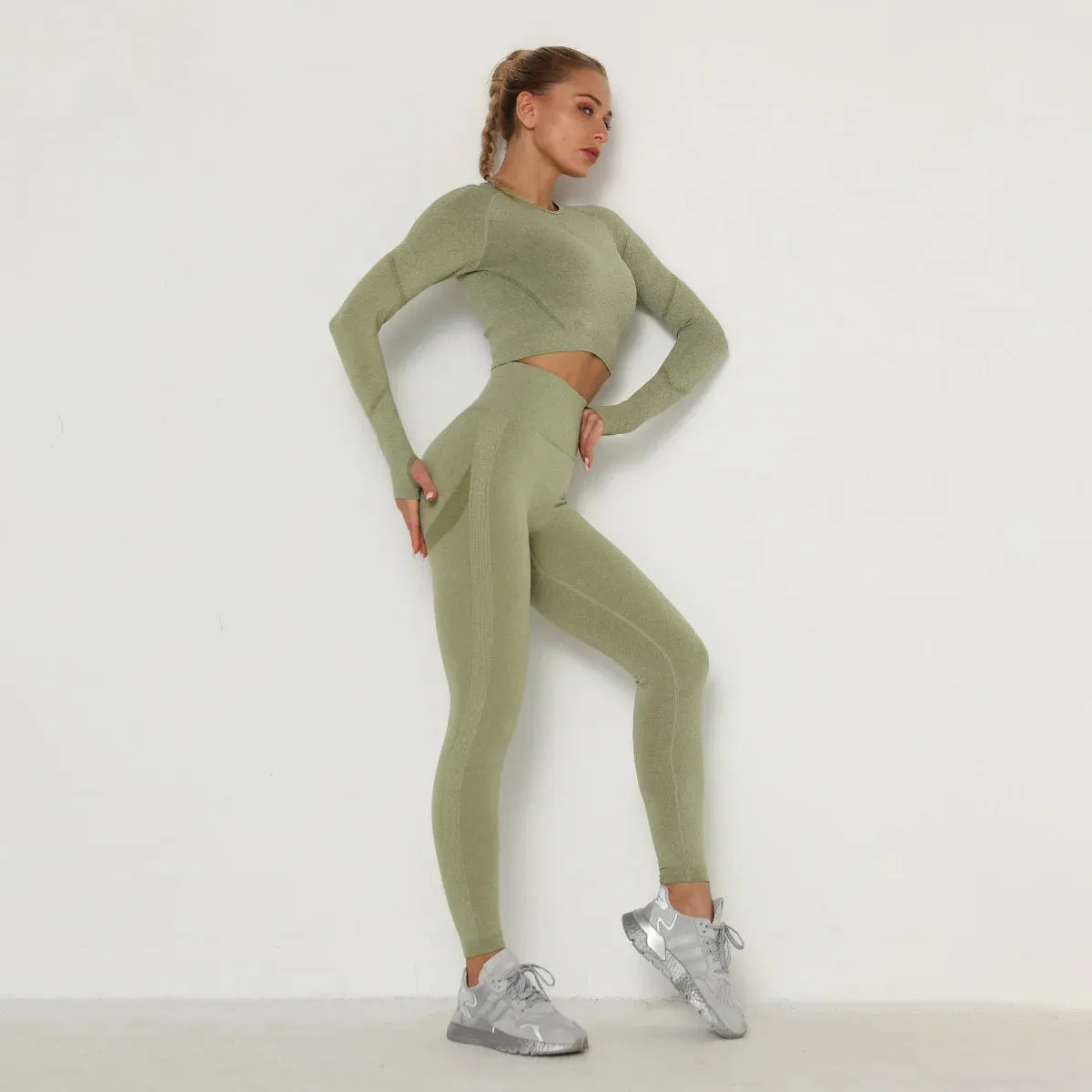 Mika -  Long Sleeve Yoga Crop Top Yoga Set
