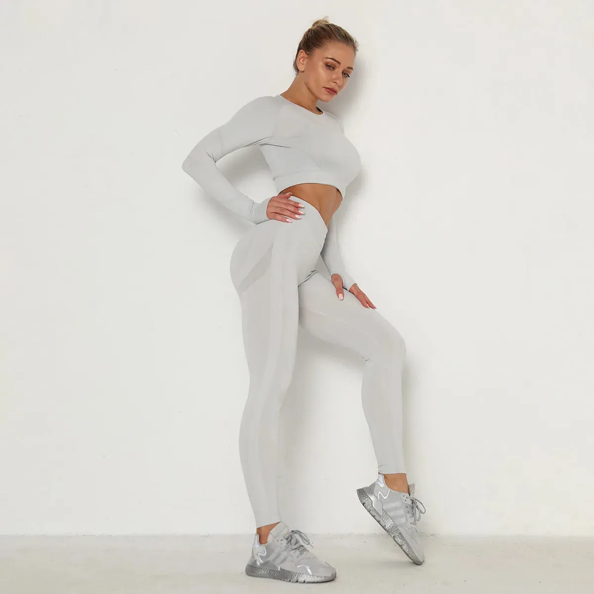 Mika -  Long Sleeve Yoga Crop Top Yoga Set
