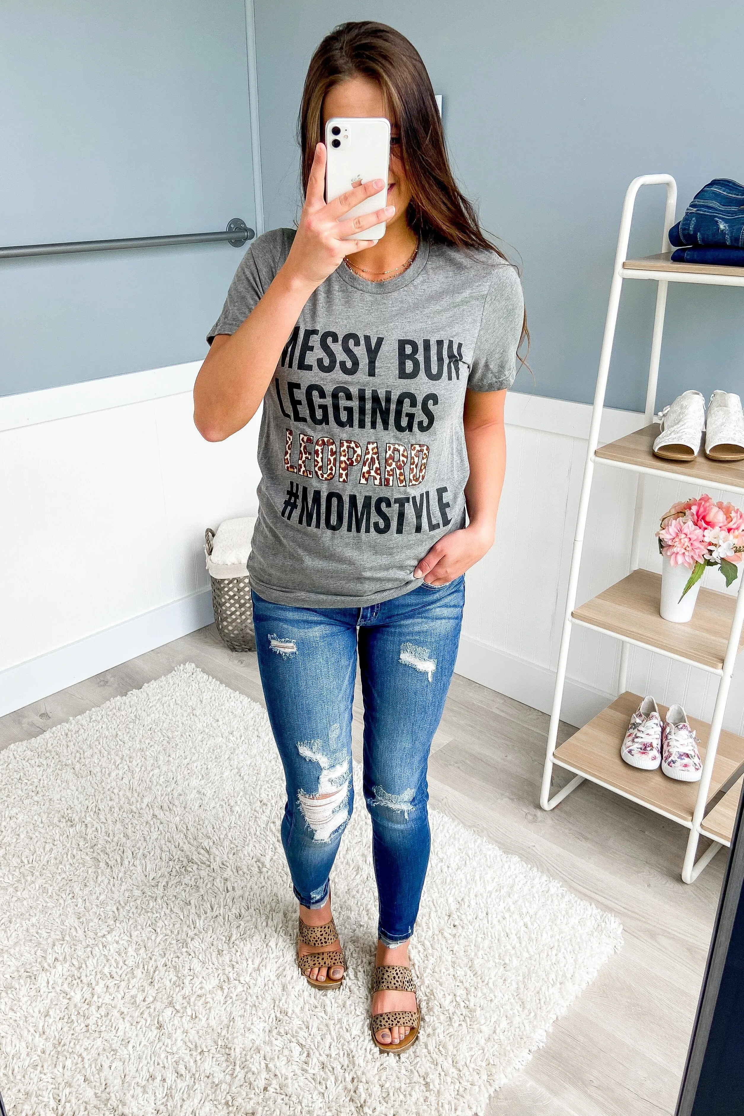 #Momstyle Graphic Tee- Grey