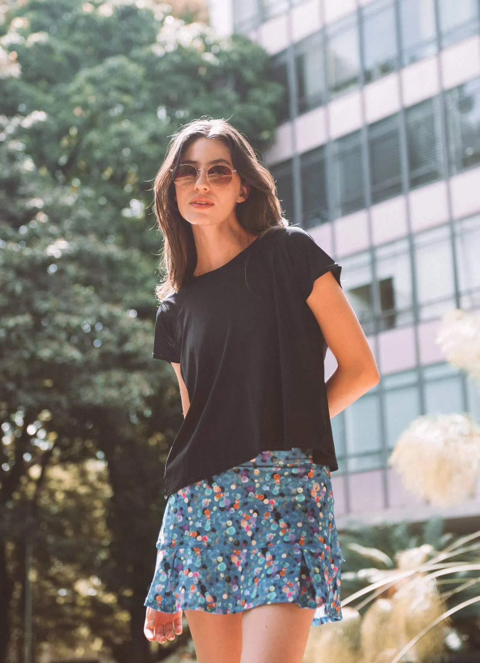 Move T (Black) UPF 50 