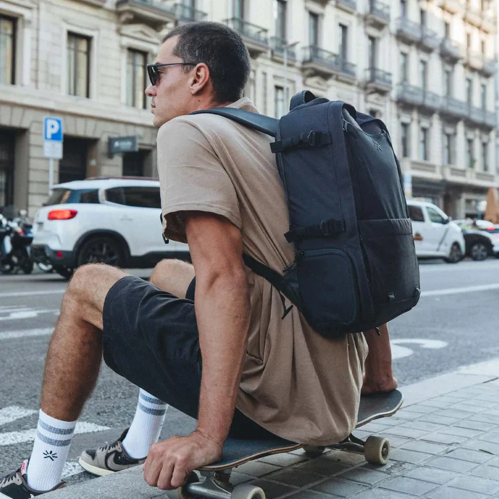 Nest Backpack Blueberry Navy   3 Accessories