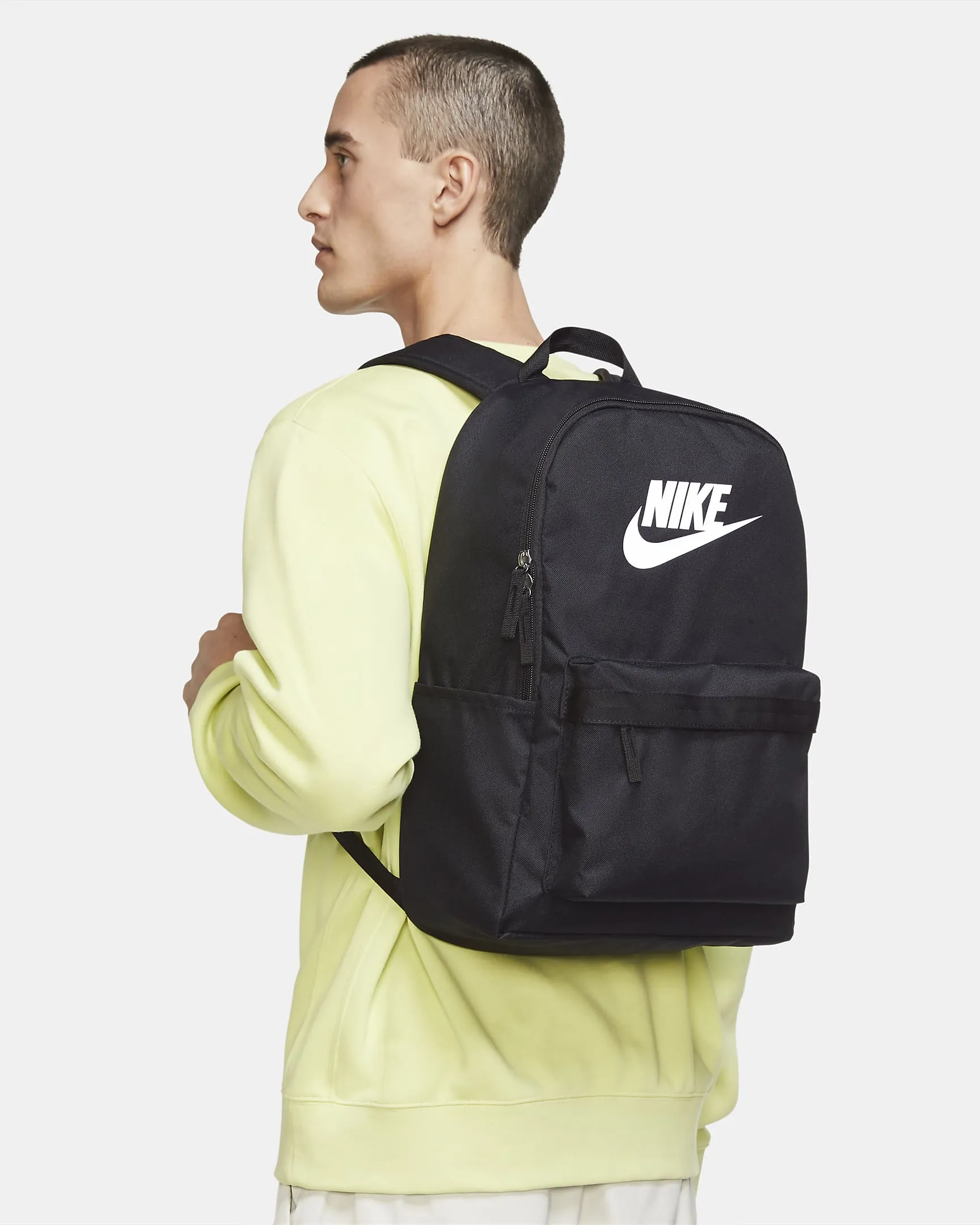 Nike Heritage Backpack (25L) - (Black/White)