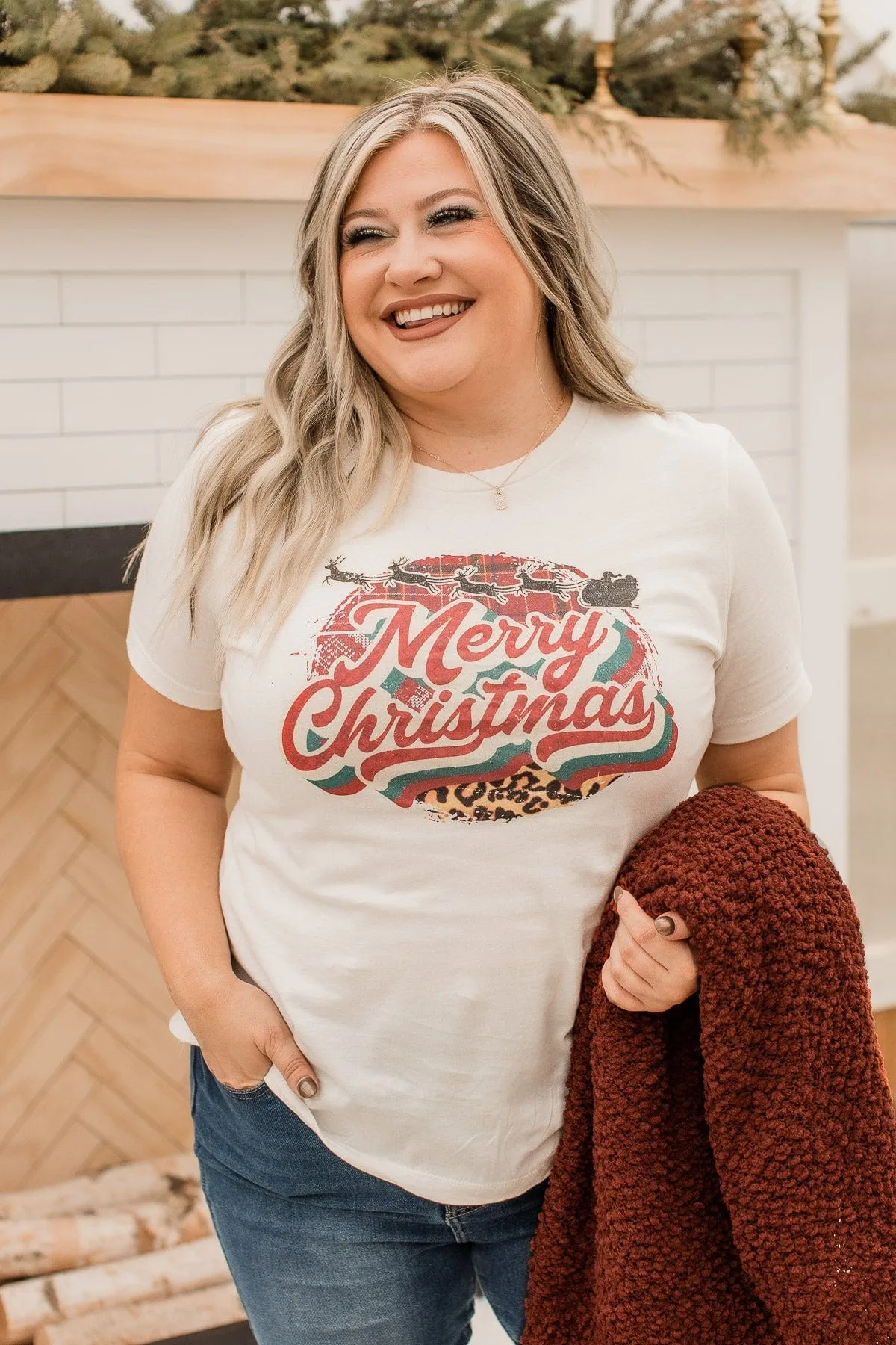 "Merry Christmas" Graphic Tee- Cream
