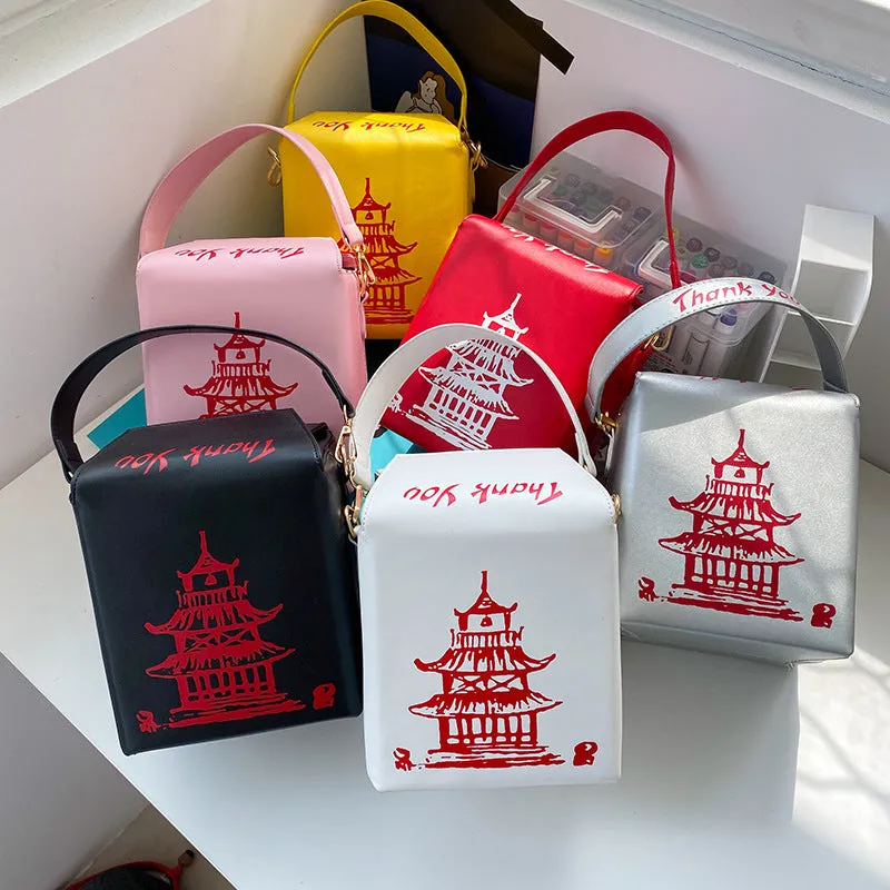 "RED TOWER PRINT CHAIN" BAG UB2453