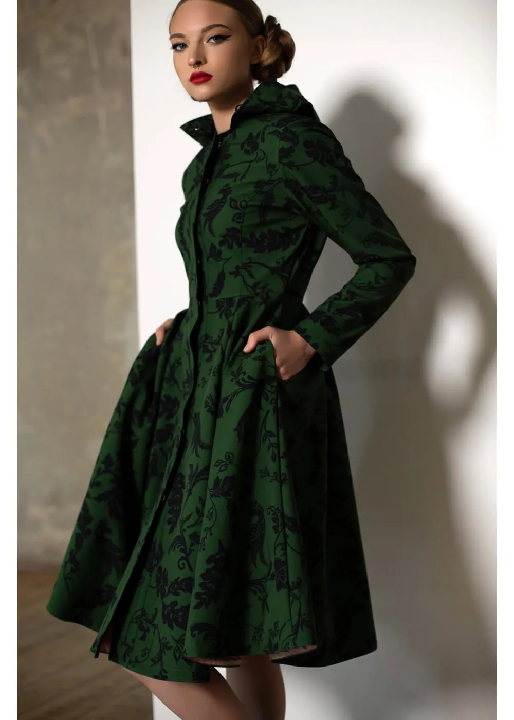 RainSisters Forest Flower Water-Repellent 50's Raincoat Green