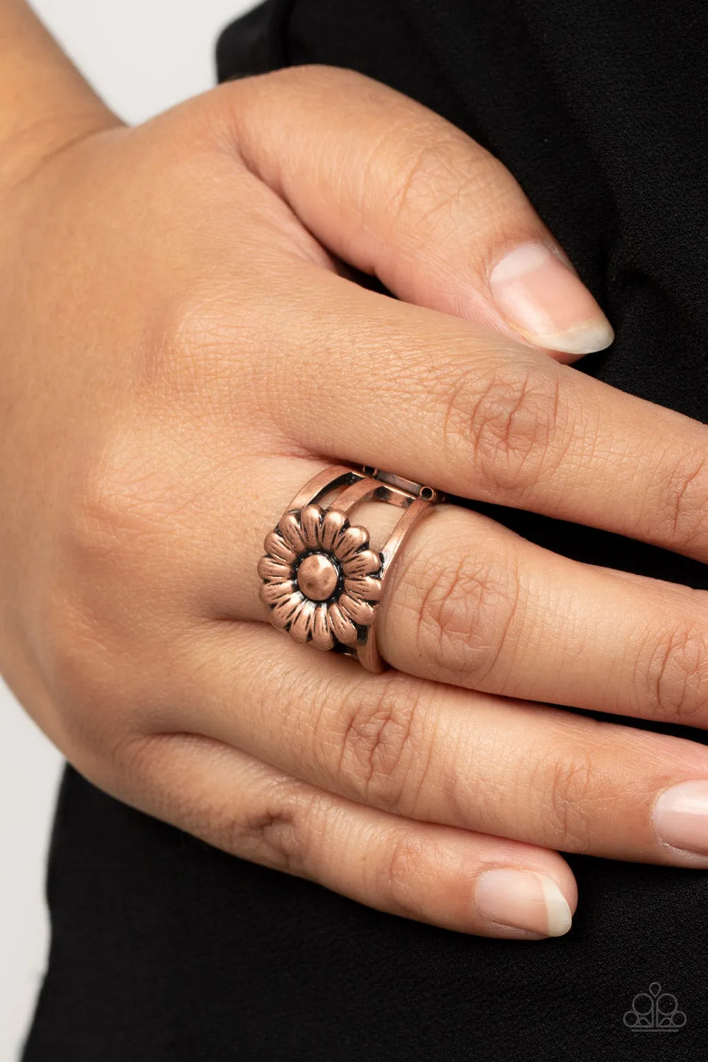 Roadside Daisies - Copper RIng - Paparazzi Accessories