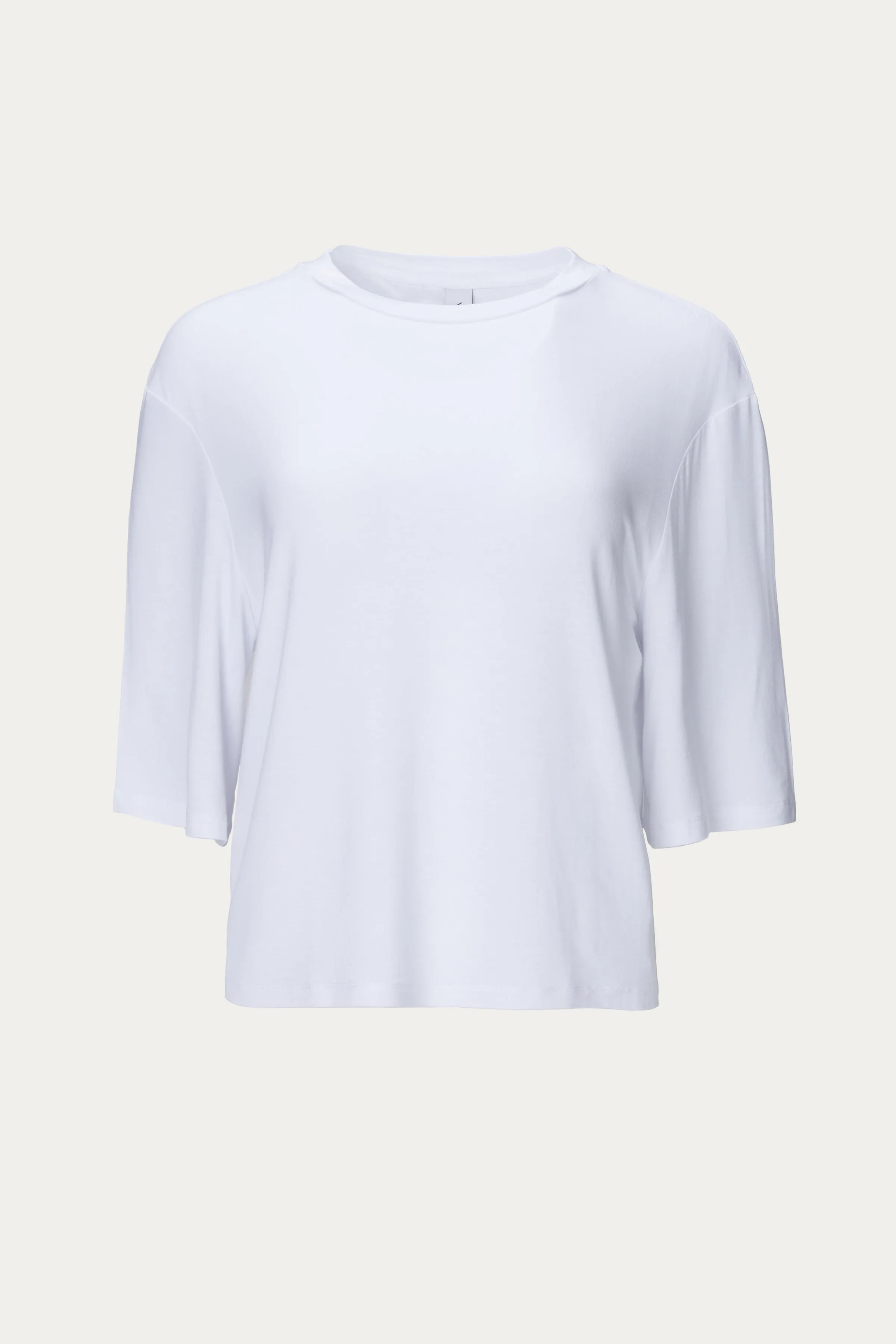 ROBIN TEE
