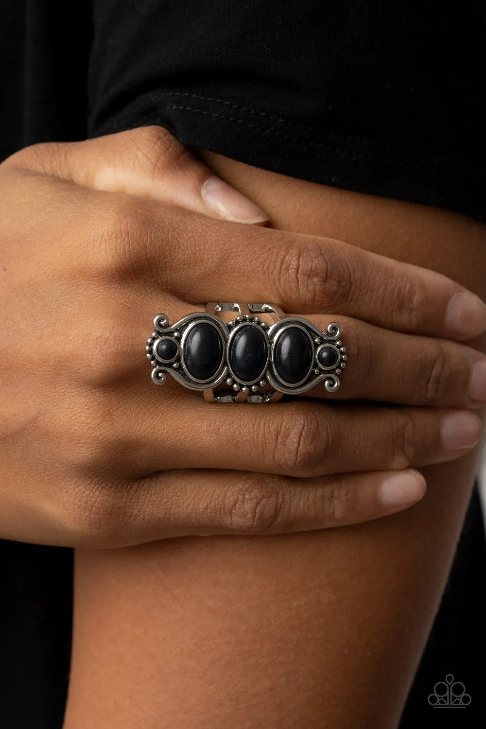 Roswell Relic - Paparazzi Accessories