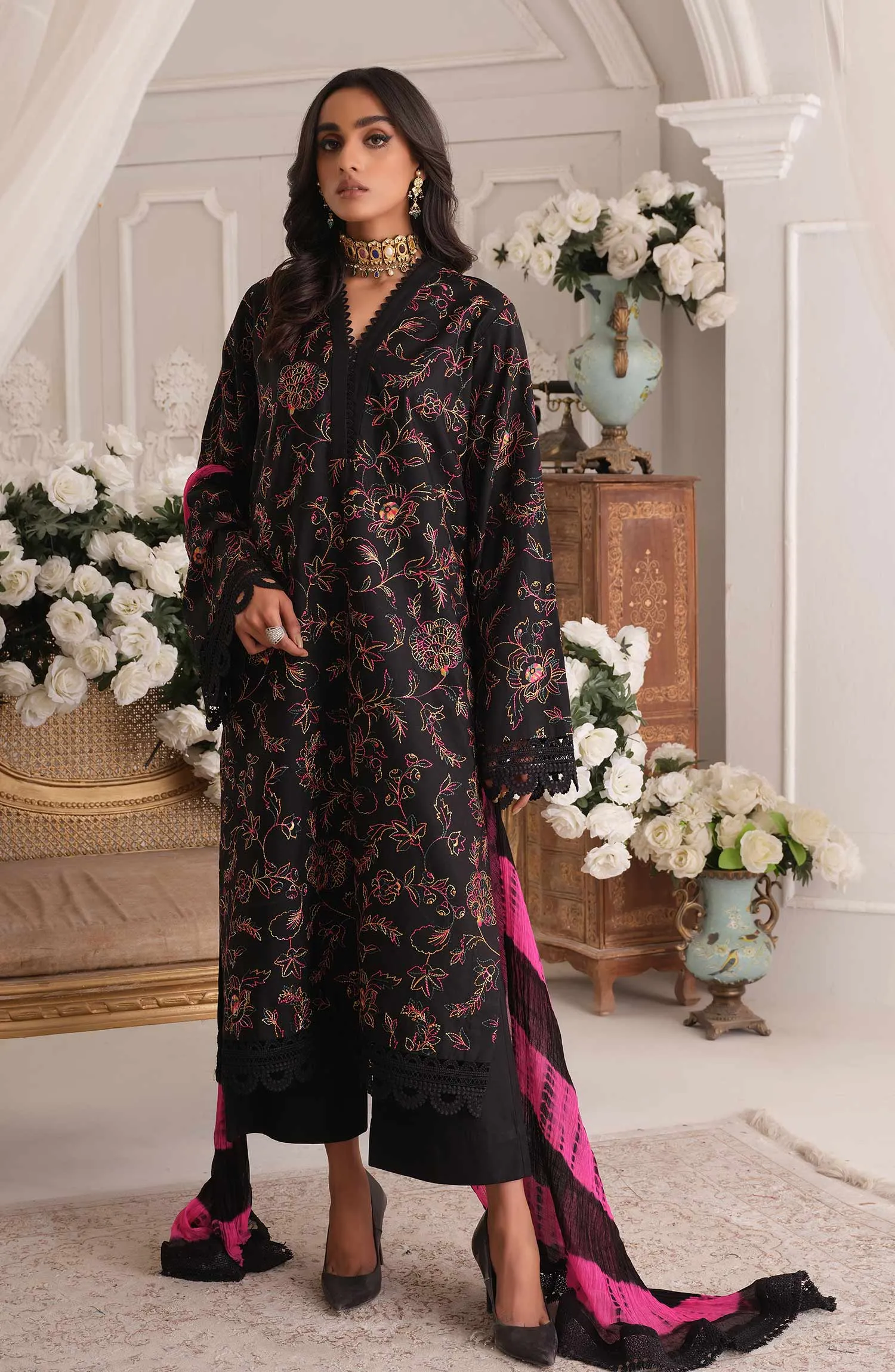 ROYALTY (MLRD-008) | Maryum N Maria Chand Ki Chandni Collection 2022 | Ready To Wear Stitched Suits