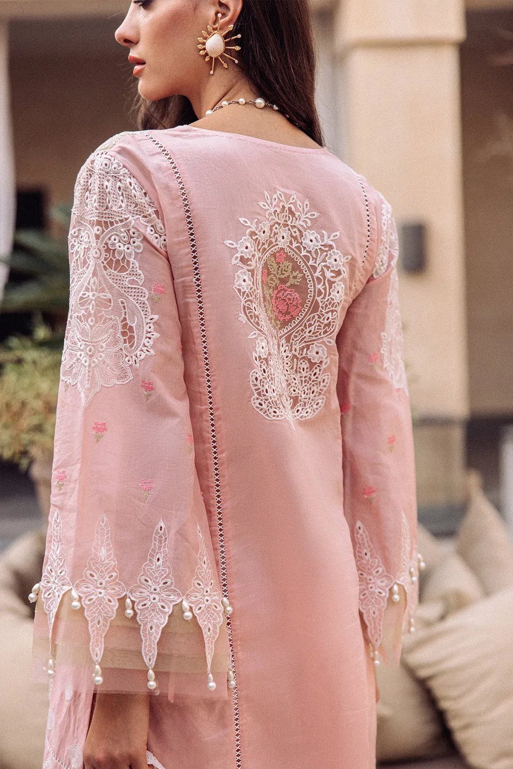 Saira Rizwan Lawn 2023  |  DELILAH 02