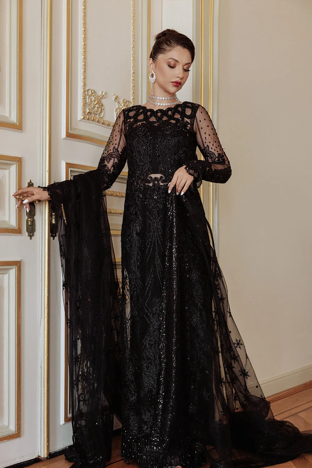 Saira Rizwan | Lumiere Festive 2023 | STELA SR-05