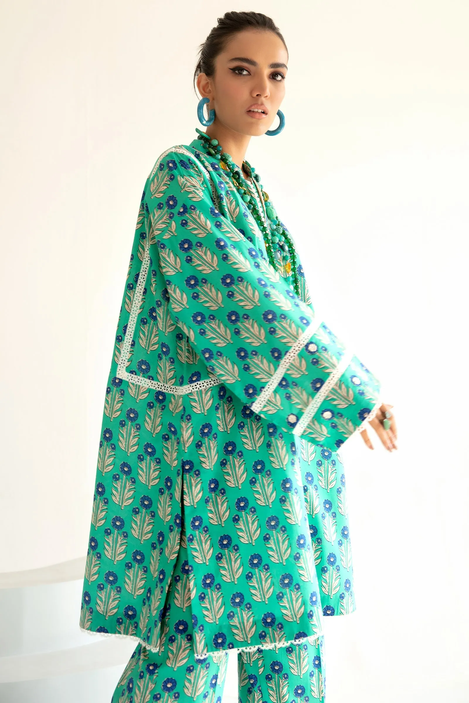 SEFA (ZRW-20921) | Zaha RTW Poplin Collection 2023 | Stitched Lawn Cambric Cotton Suits