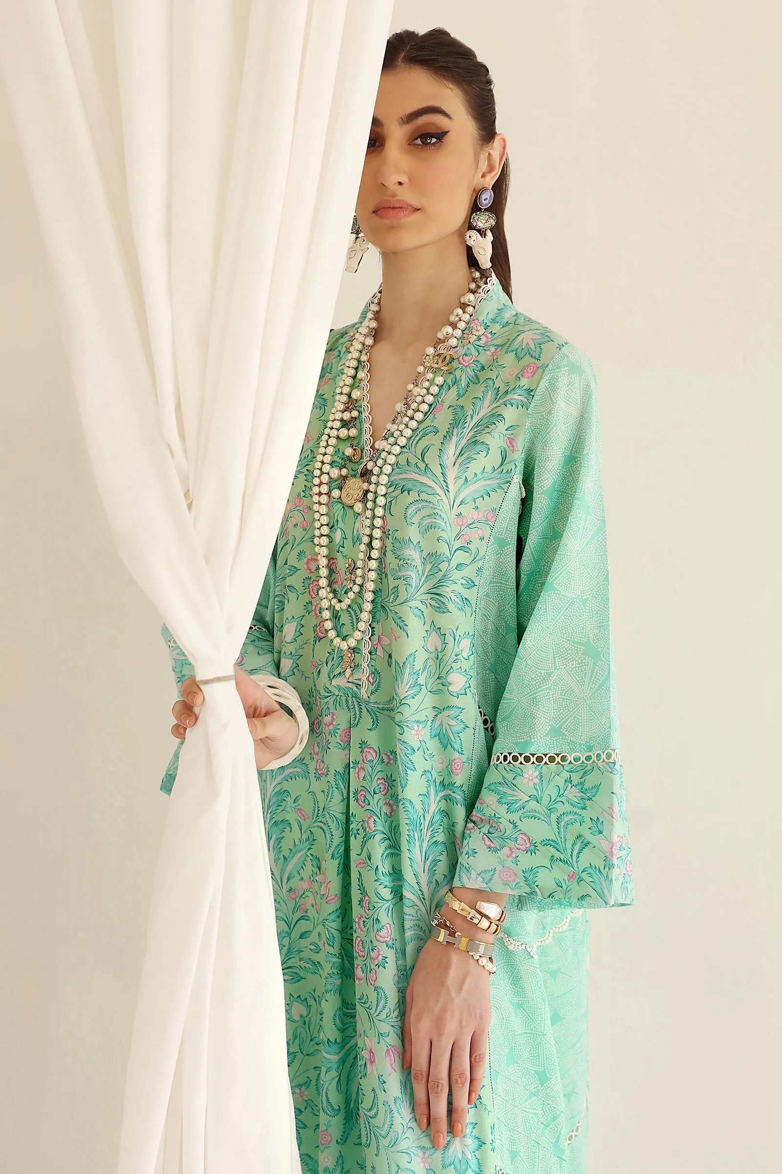 SERA (ZRW-20915) | Zaha RTW Poplin Collection 2023 | Stitched Lawn Cambric Cotton Suits