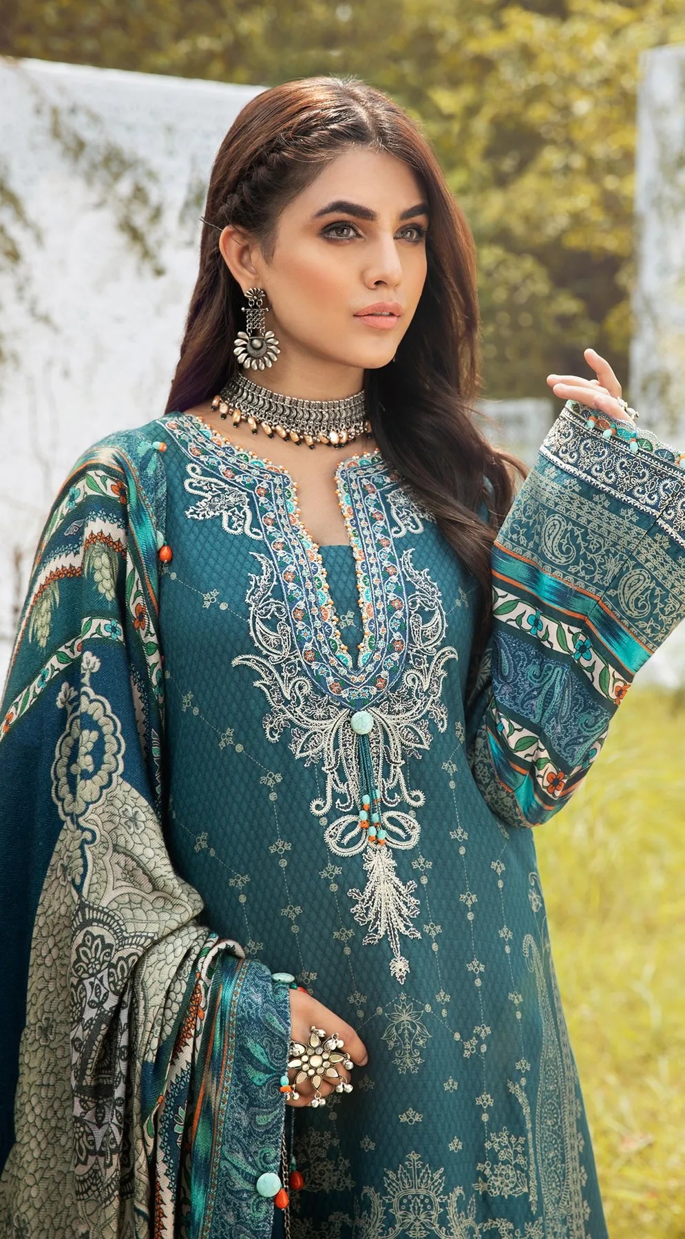 SHAHZEEN VLP21-01 | Anaya Pardesi VIVA Winter Collection 2021 | Unstitched Embroidered Dobby Linen Suits