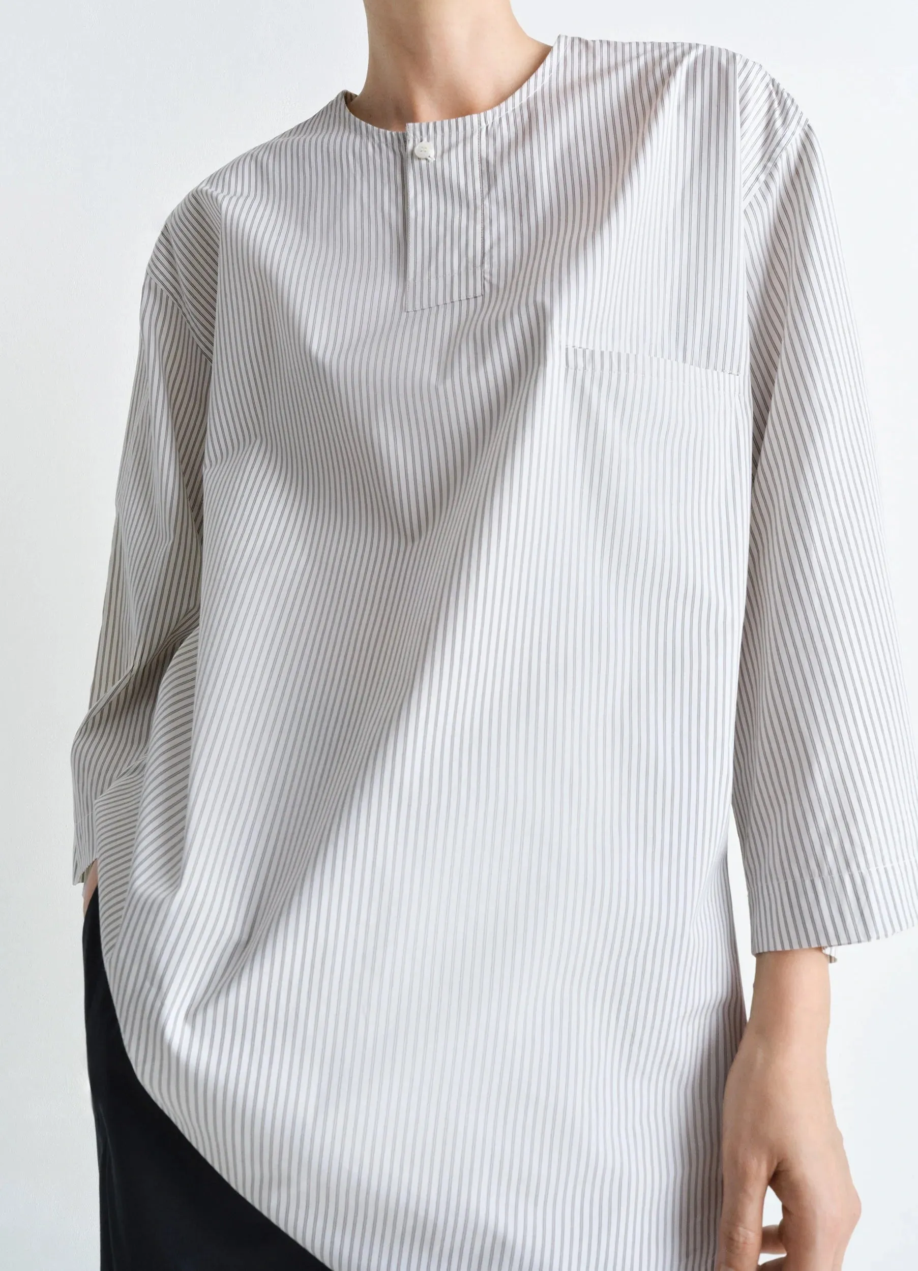 SHORT SLEEVE HENLEY TOP