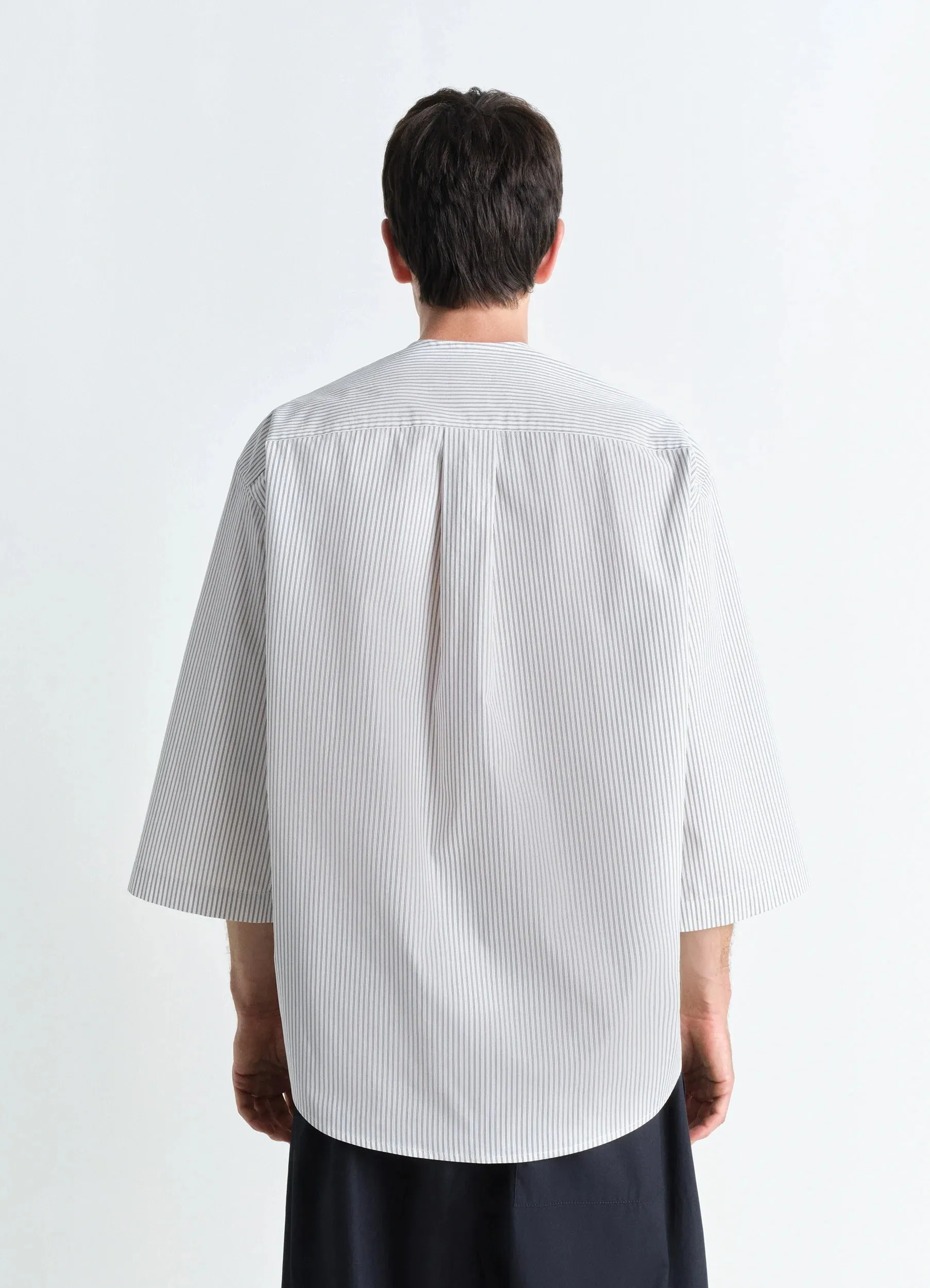 SHORT SLEEVE HENLEY TOP