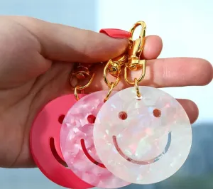 SMILEY FACE KEYCHAIN/PURSE OR BACK CHARM